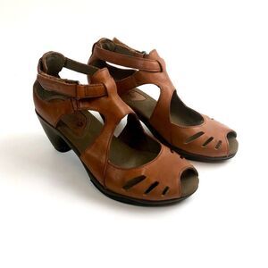 Merrell Evera Shift Leather Comfort Cycling Sandals Size 6 Commuter Heels